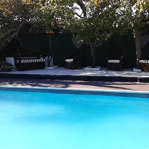 https://port-house.hotels-capetown.com