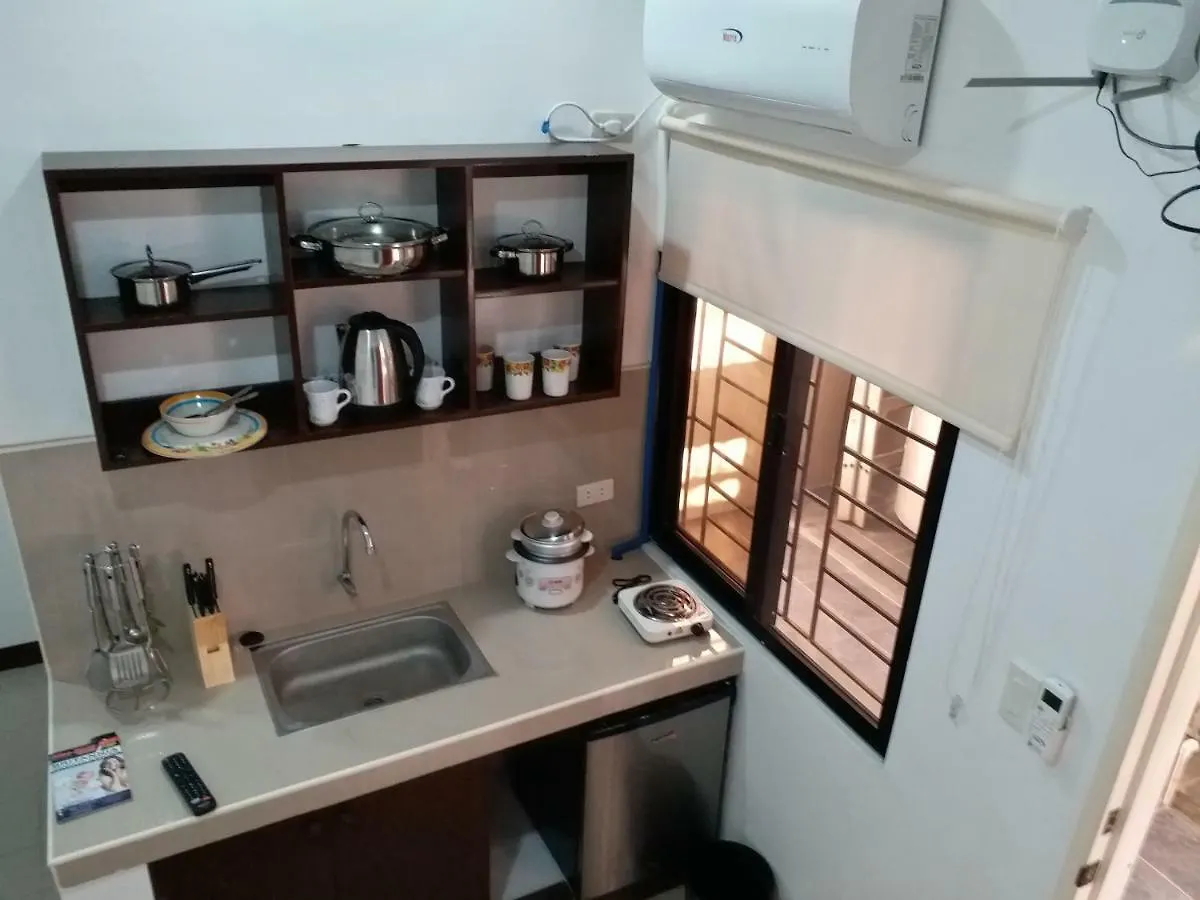 Clark-Pad Inn, Angeles City Philippines